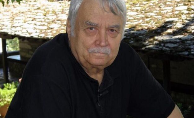 ΛΑΚΗΣ ΠΑΠΑΣΤΑΘΗΣ