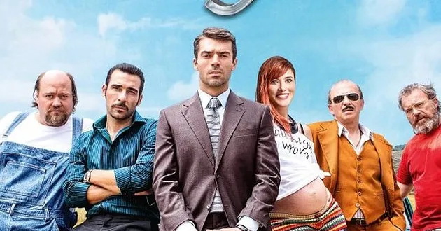 ΕΜΕΙΣ ΚΑΙ Η ΤΖΟΥΛΙΑ