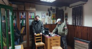 Father mother sister brother