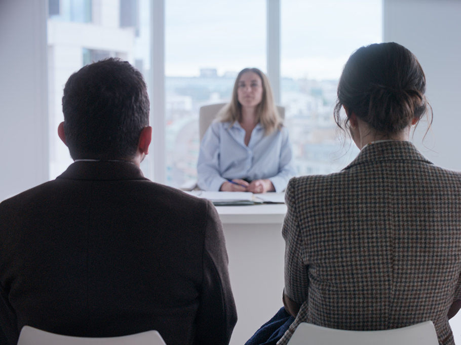 ΣΑΣ ΠΙΣΤΕΥΟΥΜΕ