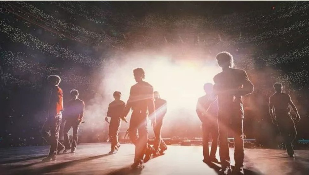 STRAY KIDS THE DOMINATE EXPERIENCE