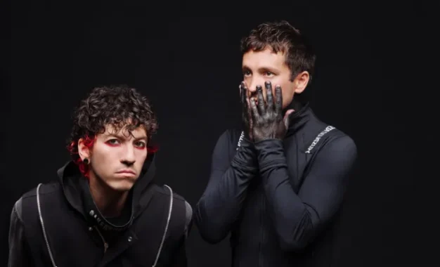 TWENTY ONE PILOTS MORE THAN WE EVER IMAGINED