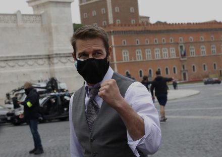 ΤΟΜ ΚΡΟΥΖ: ΧΑΜΟΣ