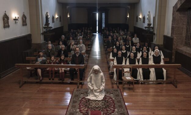 ΟΛΕΣ ΟΙ ΚΥΡΙΑΚΕΣ