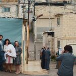 ΔΥΣΤΥΧΩΣ ΒΡΙΖΩ Στη σκιά της πορτοκαλιάς