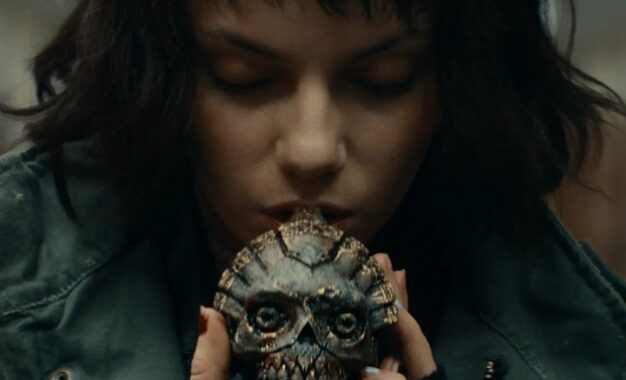 ΤΟ ΣΦΥΡΙΓΜΑ ΤΟΥ ΘΑΝΑΤΟΥ