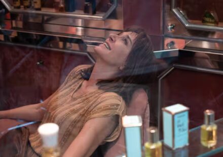 ΓΥΝΑΙΚΕΣ ΕΞΩ Γυναίκες έξω