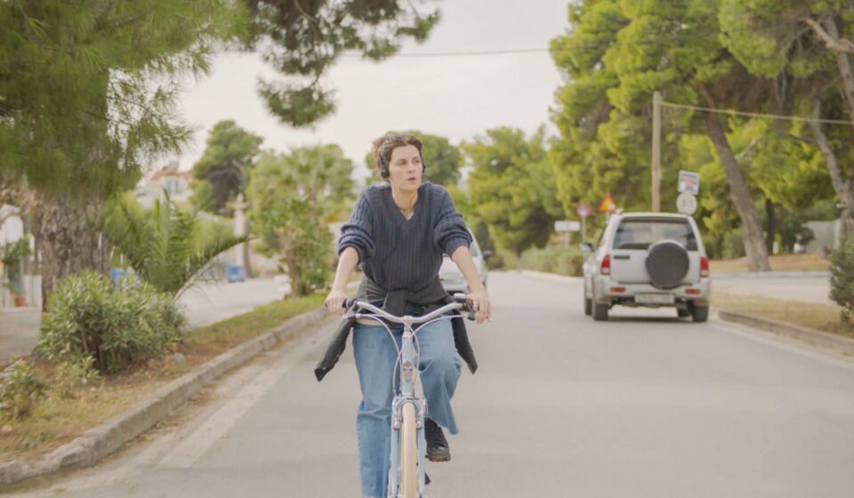 Μη γελάτε θα σας δει ο κόσμος