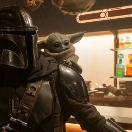STAR WARS THE MANDALORIAN AND GROGU Star wars The Mandalorian and Grog